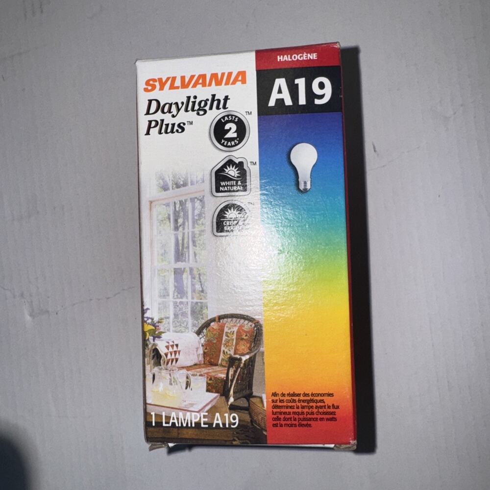 SYLVANIA 42A/HAL/F DAYLIGHT PLUS LIGHT BULB - 130V